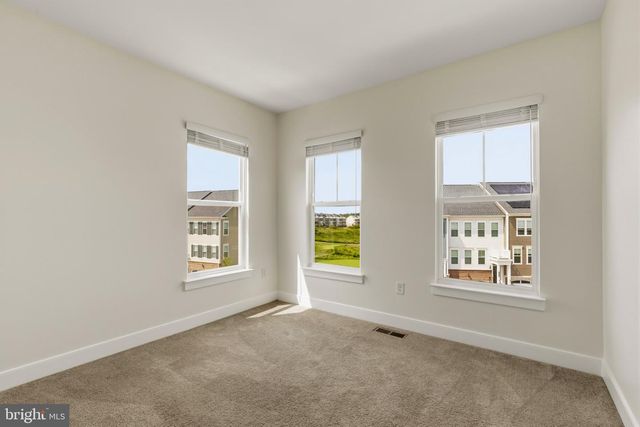 17279 TURNSTONE DR, Dumfries, VA 22026