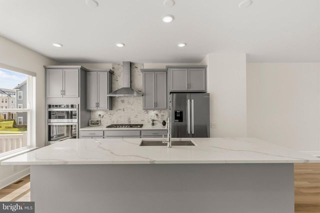17279 TURNSTONE DR, Dumfries, VA 22026