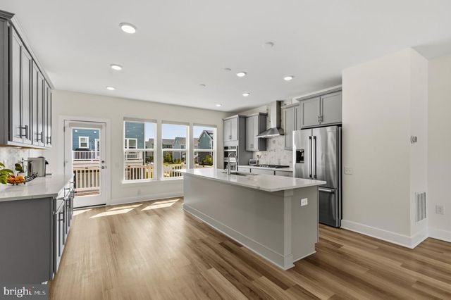 17279 TURNSTONE DR, Dumfries, VA 22026