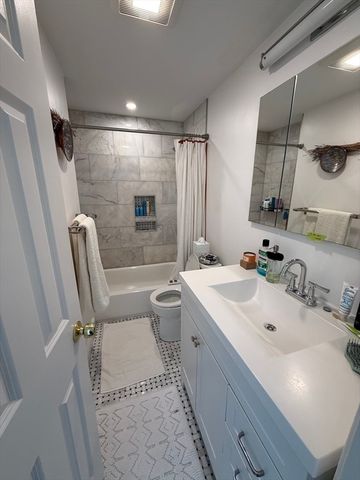 14 Warwick St, Boston, MA 02120
