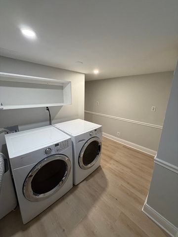 14 Warwick St, Boston, MA 02120