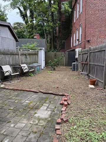 14 Warwick St, Boston, MA 02120