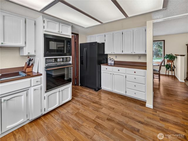 30520 SE 358th Street, Enumclaw, WA 98022