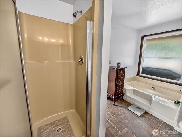 30520 SE 358th Street, Enumclaw, WA 98022