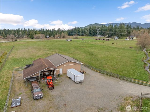30520 SE 358th Street, Enumclaw, WA 98022