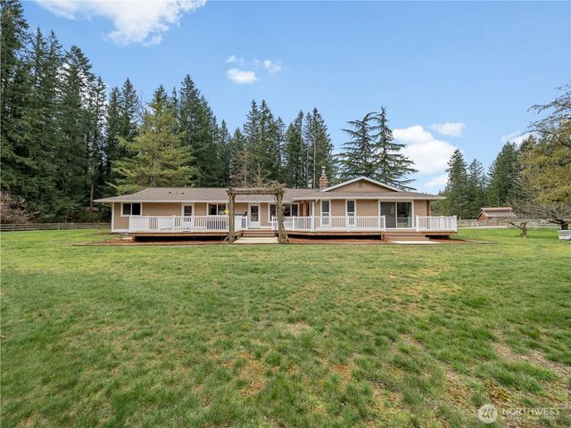 30520 SE 358th Street, Enumclaw, WA 98022
