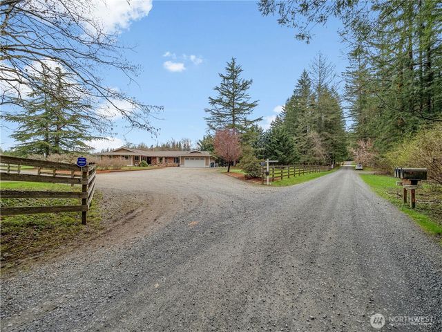 30520 SE 358th Street, Enumclaw, WA 98022