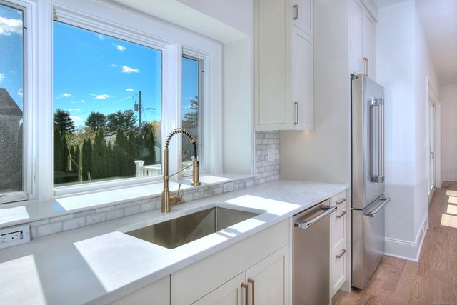 359 Reid Street, Fairfield, CT 06824