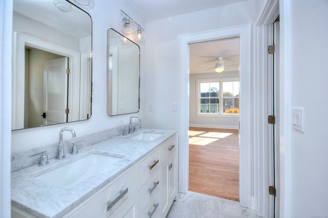 359 Reid Street, Fairfield, CT 06824