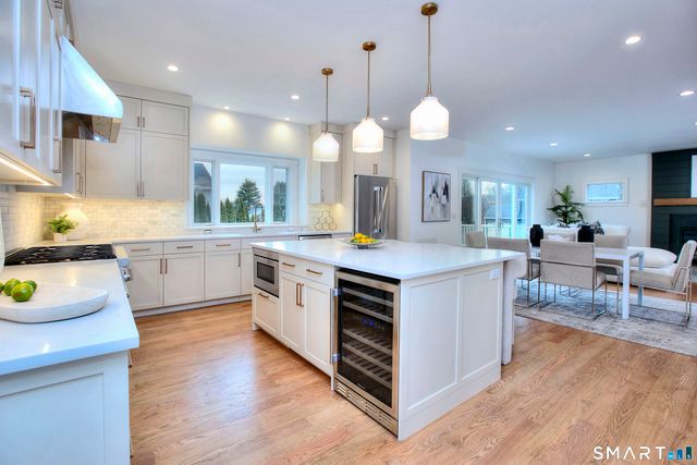 359 Reid Street, Fairfield, CT 06824