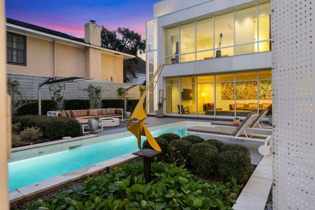 1509 Banks Street, Houston, TX 77006