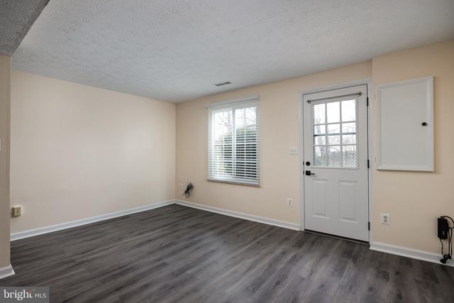 8736 SUSQUEHANNA ST, Lorton, VA 22079