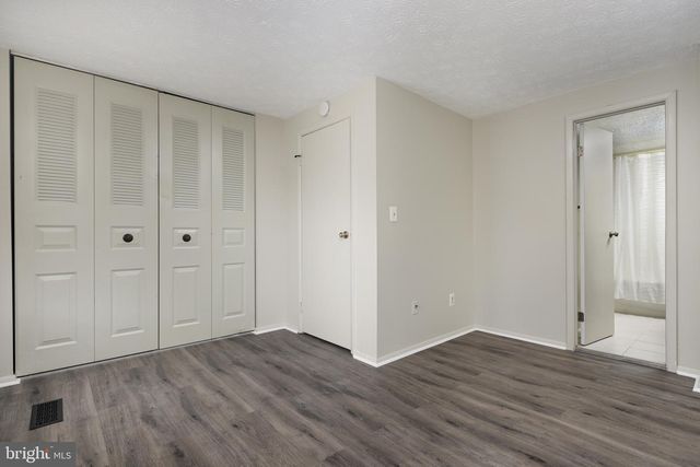 8736 SUSQUEHANNA ST, Lorton, VA 22079