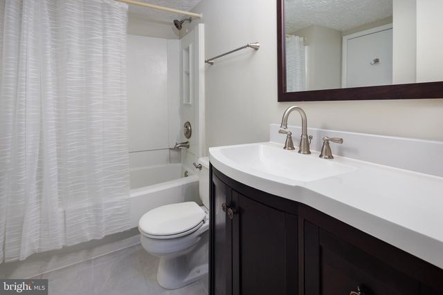 8736 SUSQUEHANNA ST, Lorton, VA 22079