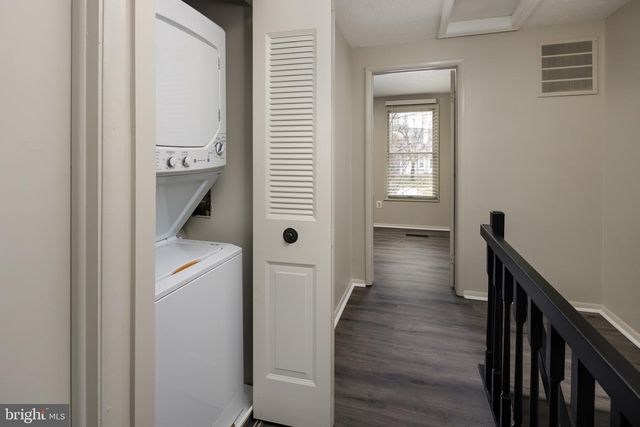 8736 SUSQUEHANNA ST, Lorton, VA 22079