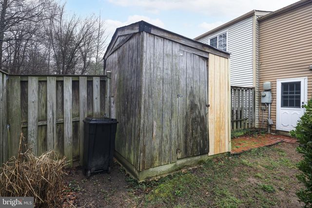 8736 SUSQUEHANNA ST, Lorton, VA 22079