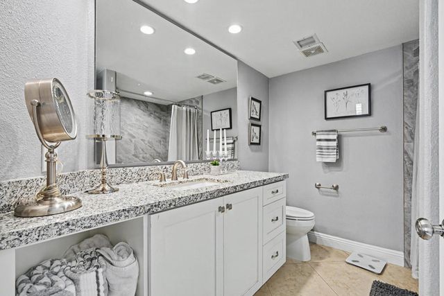 78403 Magenta Drive, La Quinta, CA 92253