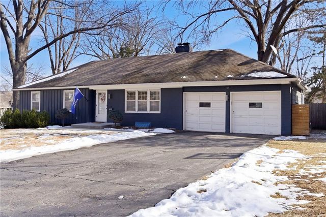 6319 Maple Drive, Mission, KS 66202