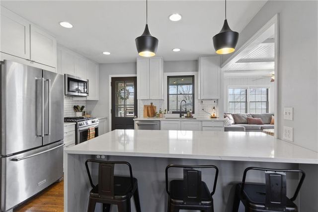 6319 Maple Drive, Mission, KS 66202