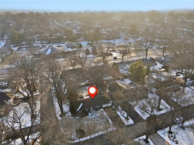 6319 Maple Drive, Mission, KS 66202