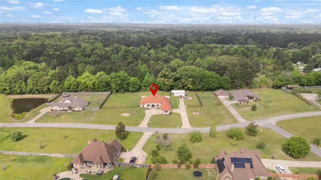 235 County Road 1130, Kilgore, TX 75662