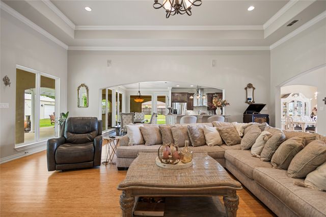 235 County Road 1130, Kilgore, TX 75662