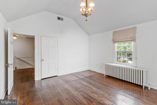 330 WOLFE ST, Alexandria, VA 22314