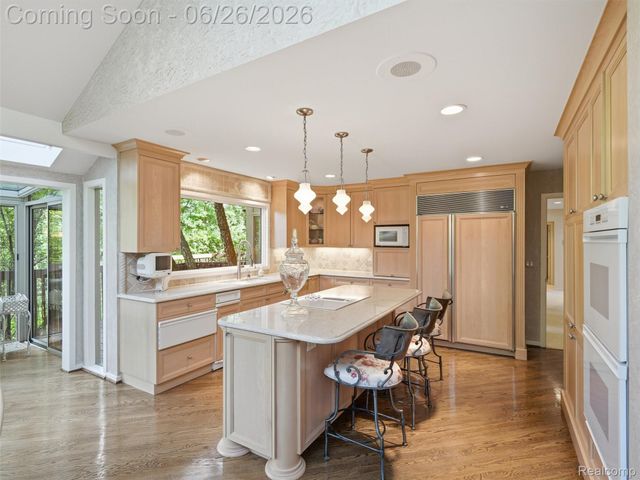 4751 Rolling Ridge Road, West Bloomfield Charter Township, MI 48323