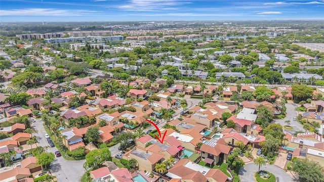 1057 NE 202nd Ln, Miami, FL 33179