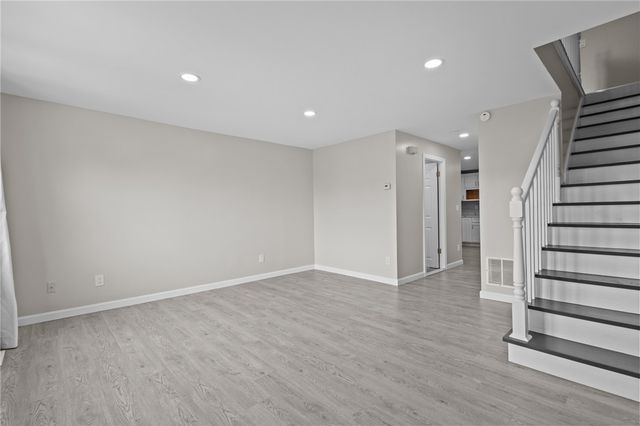 47 Morgan Avenue 29, Johnston, RI 02919