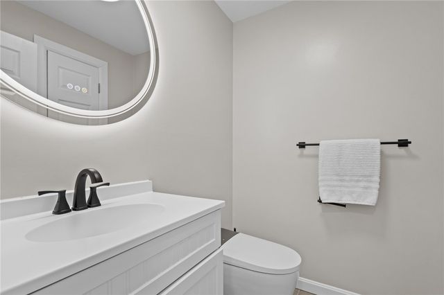 47 Morgan Avenue 29, Johnston, RI 02919