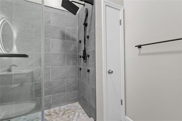 47 Morgan Avenue 29, Johnston, RI 02919