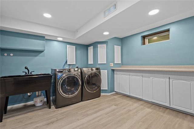 47 Morgan Avenue 29, Johnston, RI 02919
