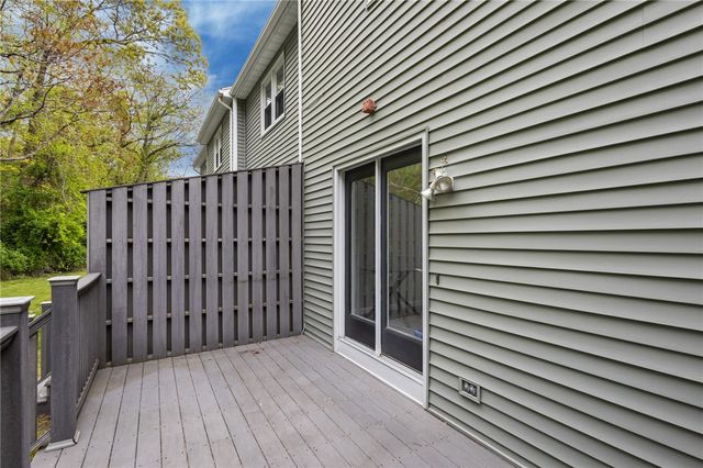 47 Morgan Avenue 29, Johnston, RI 02919