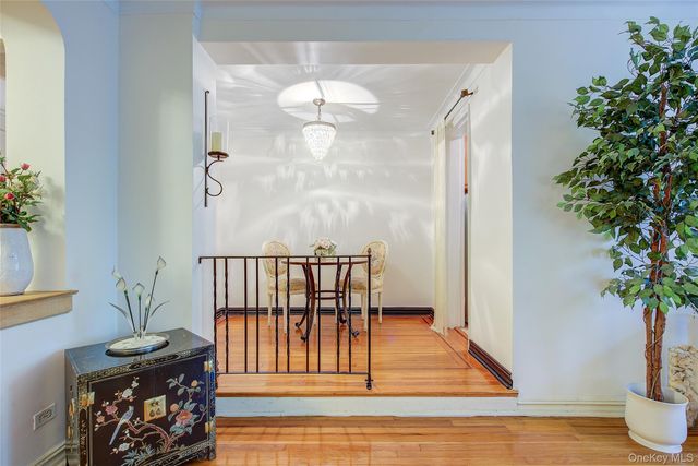77-35 113th Street 1F, Forest Hills, NY 11375