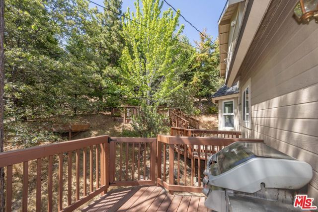 743 Bishorn Drive, Lake Arrowhead, CA 92352