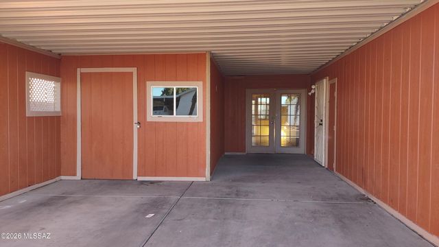 3413 S Dynamite Avenue, Tucson, AZ 85735