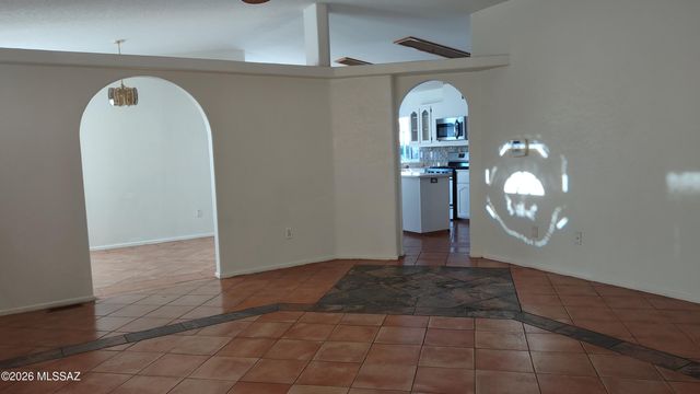 3413 S Dynamite Avenue, Tucson, AZ 85735