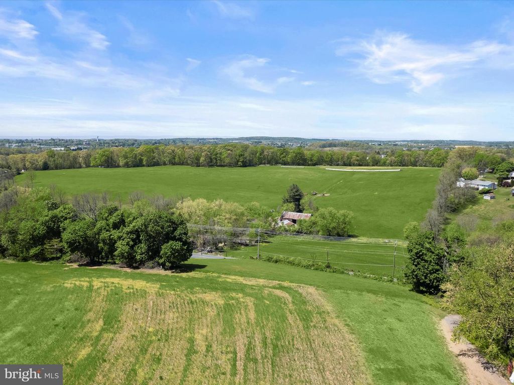932 OLD MANCHESTER RD, Westminster, MD 21157