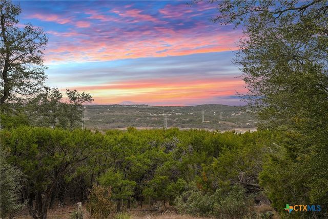 3112 Crosswind Drive, Spicewood, TX 78669