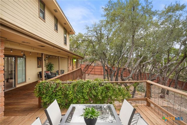 3112 Crosswind Drive, Spicewood, TX 78669