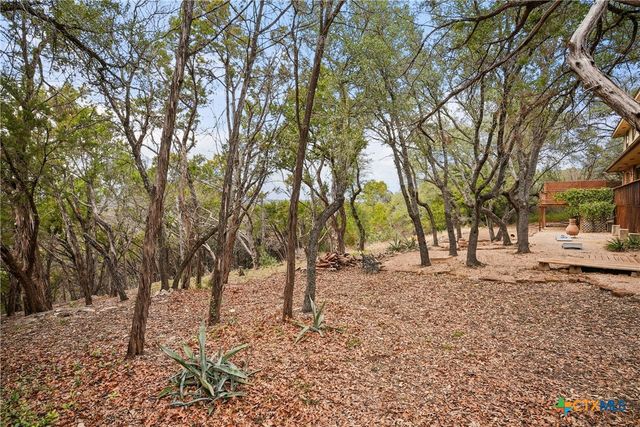 3112 Crosswind Drive, Spicewood, TX 78669