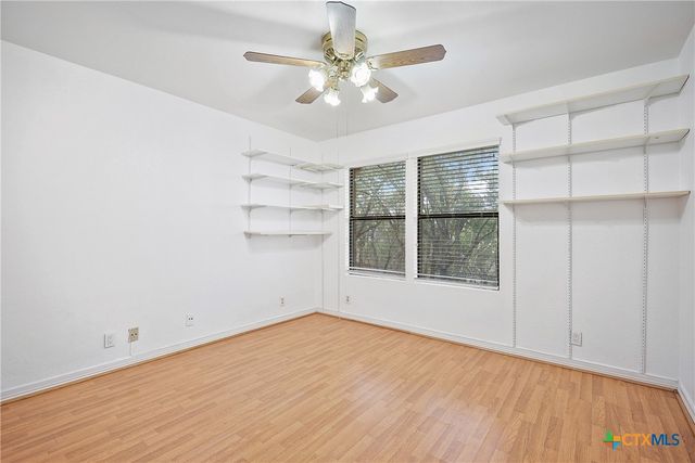 3112 Crosswind Drive, Spicewood, TX 78669