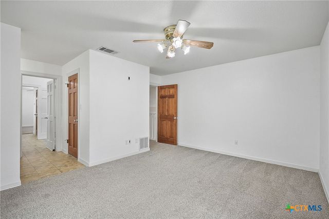 3112 Crosswind Drive, Spicewood, TX 78669