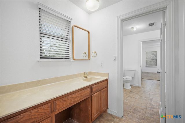 3112 Crosswind Drive, Spicewood, TX 78669