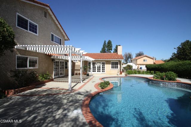 186 Poplar Crest Avenue, Newbury Park, CA 91320