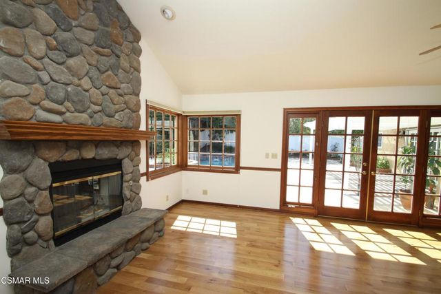 186 Poplar Crest Avenue, Newbury Park, CA 91320