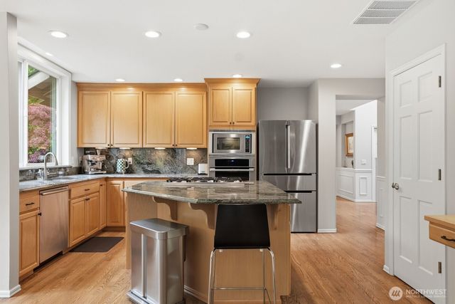 14415 221st Avenue NE, Woodinville, WA 98077