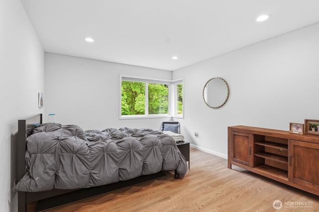 14415 221st Avenue NE, Woodinville, WA 98077