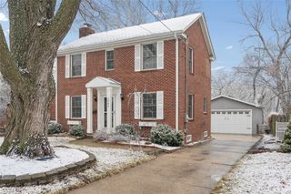 3900 Clinton Avenue, Des Moines, IA 50310